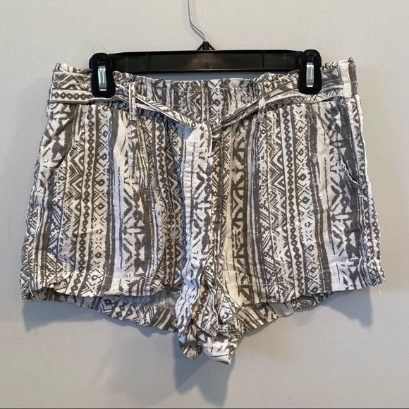 Cali 1850 Aztec Linen Shorts - Picture 1 of 9